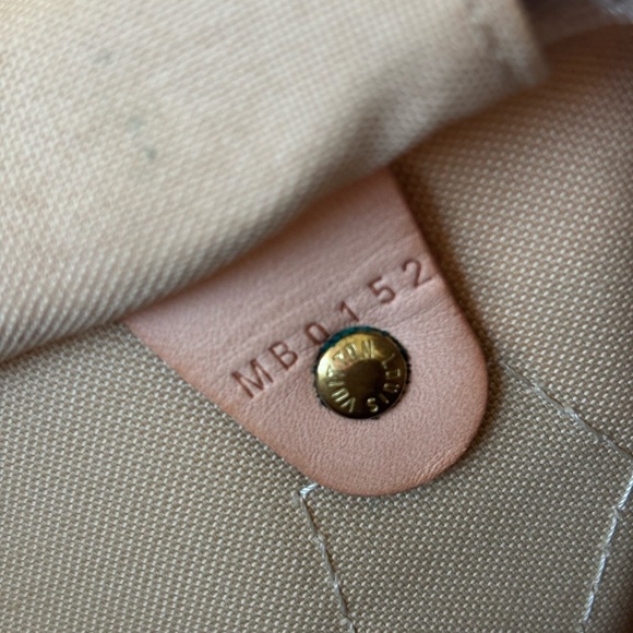 Louis Vuitton Speedy 30 Azur - Picture 16 of 16